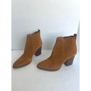 NWOT Marc Fisher Gadri Brown Suede Pointy Toe Stacked Heel Pull On Ankle Boot 9M